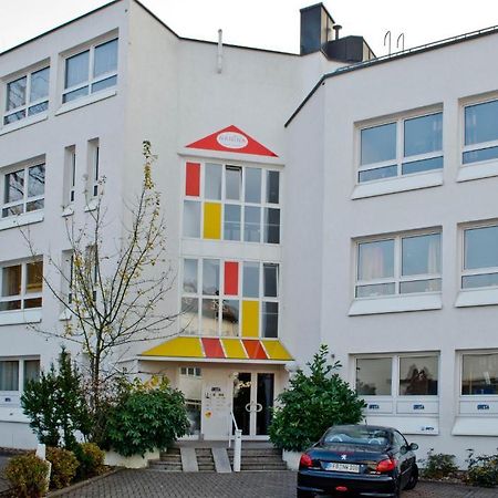 Hostel Nanina Gröbenzell 외부 사진
